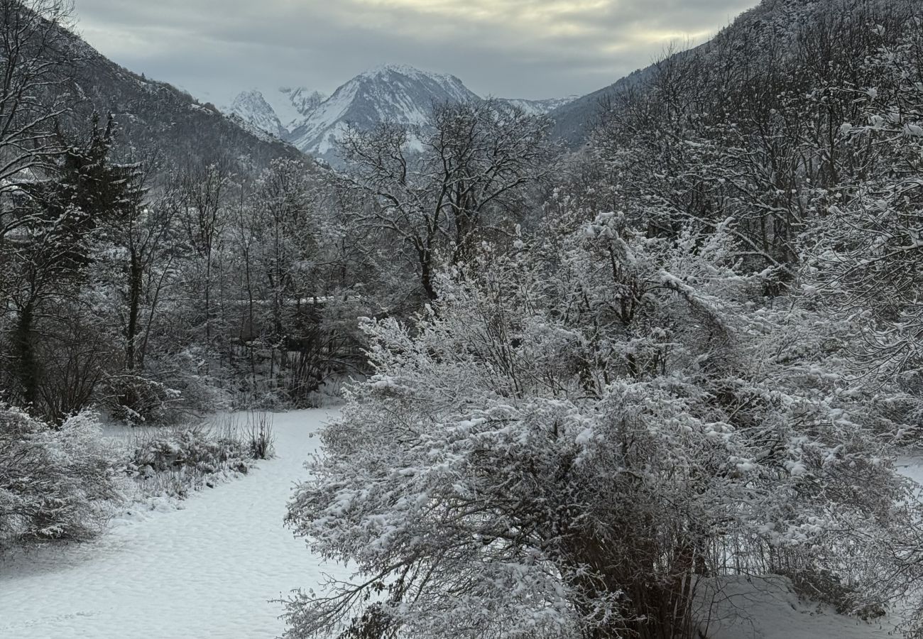Appartement à Salins-les-Thermes - Appartement à Salins Fontaine calme au pied des pistes